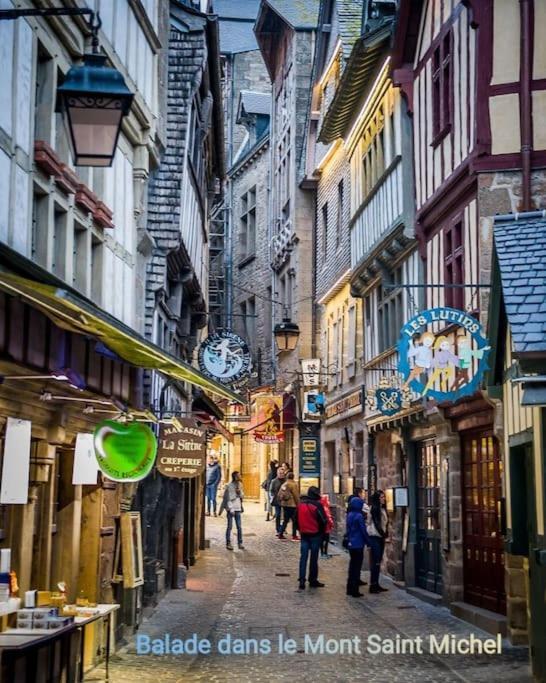 Maison Proche Du Mont Saint Michel Pontorson Buitenkant foto